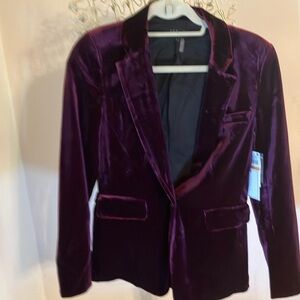 I state nwt size 2 velvet blazer